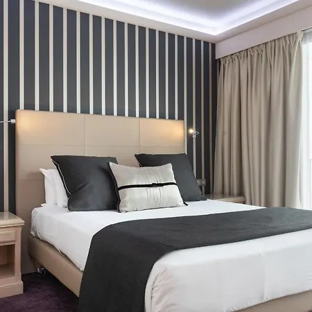 Charlemagne By Happyculture Hotel 4*
