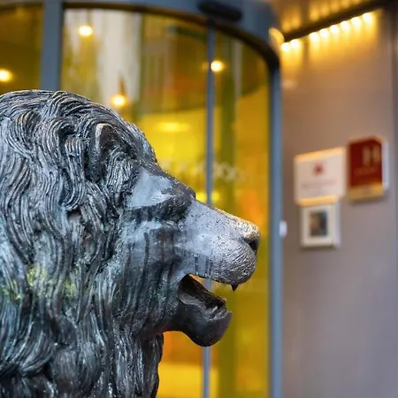 Charlemagne Hotel 4*