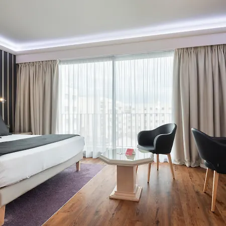 Charlemagne By Happyculture Hotel