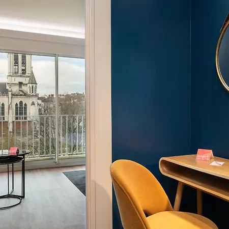 Hotel Charlemagne By Happyculture Lyon