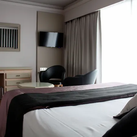 Charlemagne By Happyculture 4*