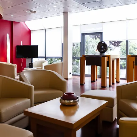 Hotel Charlemagne By Happyculture