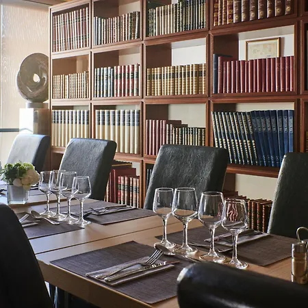 Charlemagne By Happyculture Hotel 4*